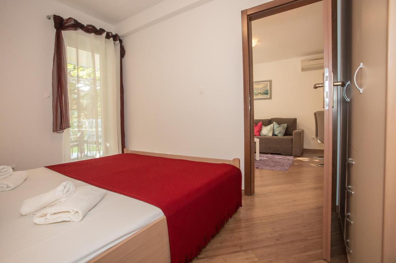 Apartment Bela Porec Esterno foto